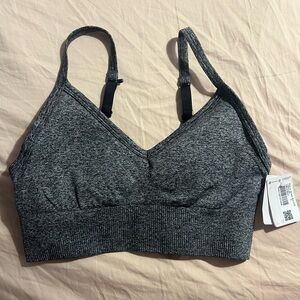 NWT LULULEMON EBB TO STREET BRA *LT SUPPORT, C/D CUP Heathered Black/White Sz 6